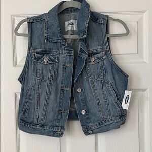 NWT Old Navy Denim Vest Women’s M